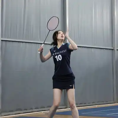 史巧